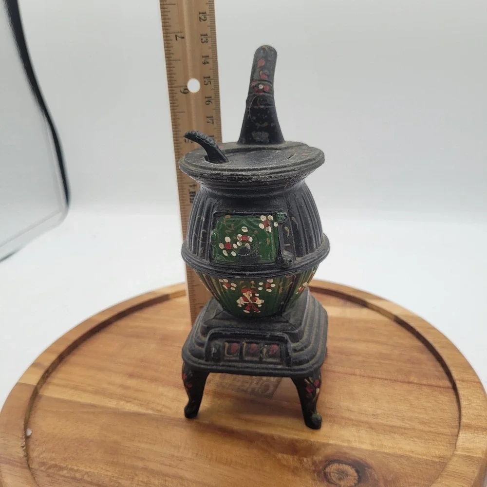 MINIATURE 6.75
